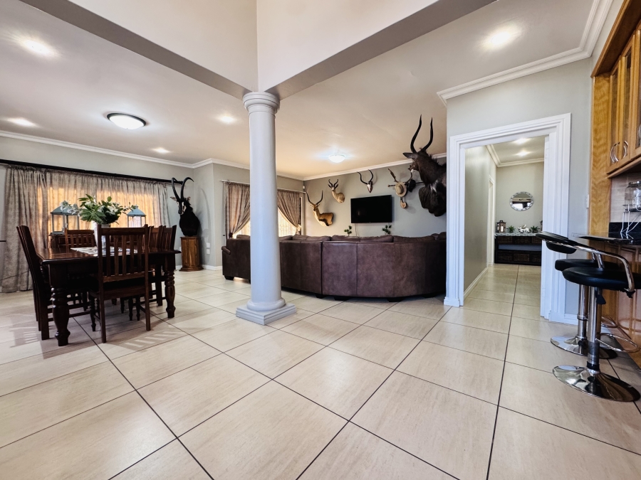 4 Bedroom Property for Sale in Wilkoppies North West
